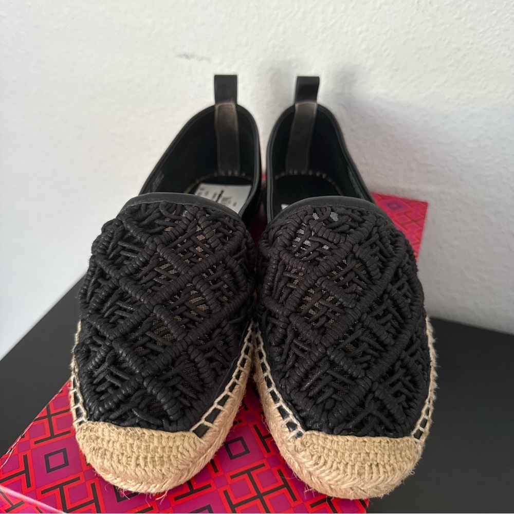 NEW Tory Burch Everly Black Leather Crochet Espadrille Flat Slio On - Picture 7 of 13